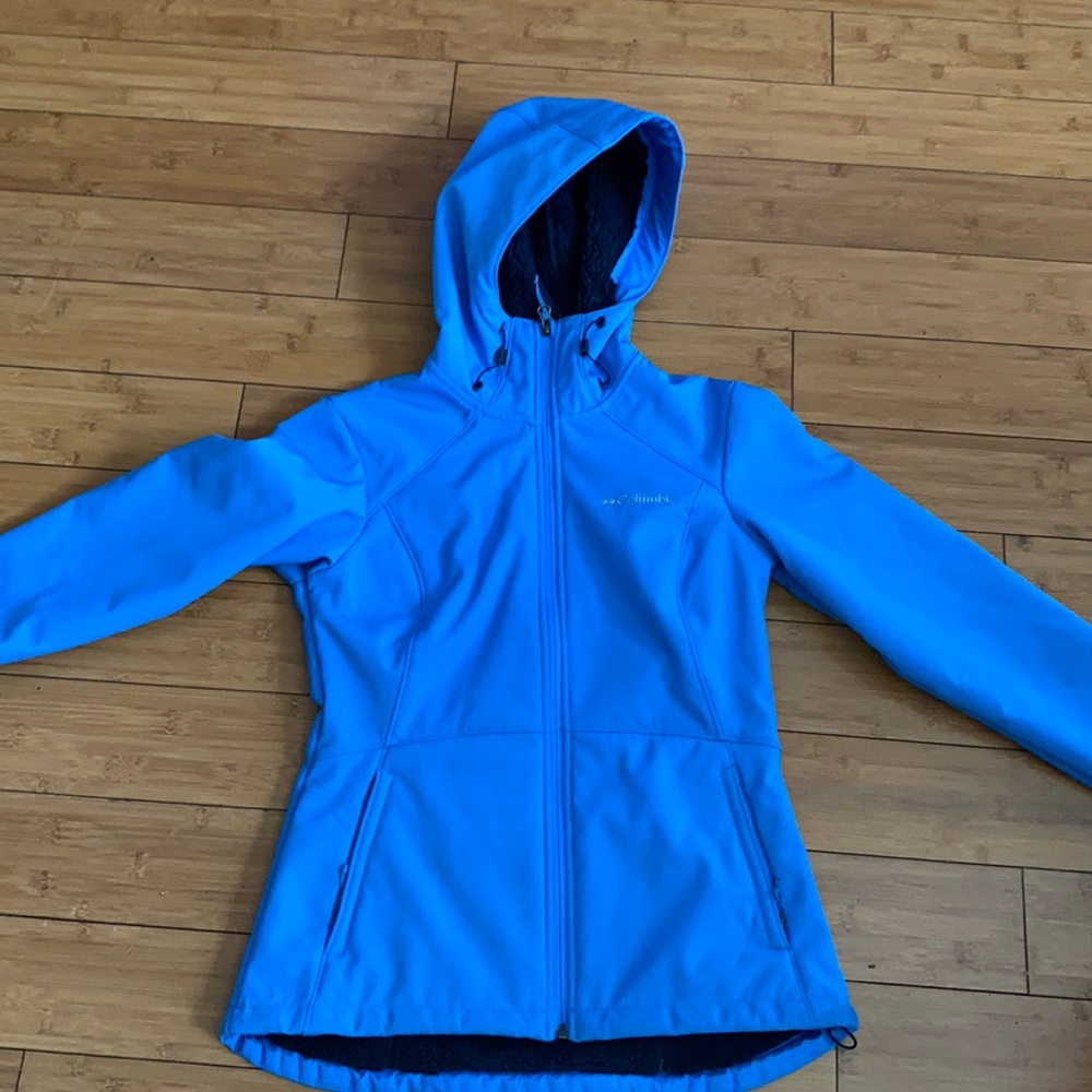 blue columbia jacket, size XS